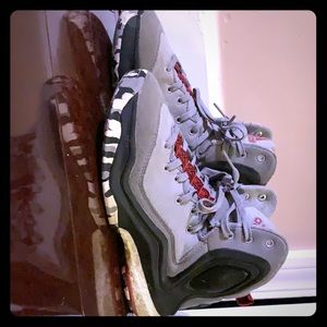 Derrick Rose 5 Boost!!